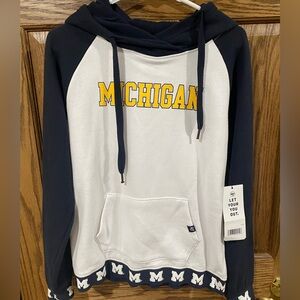 Women’s UofM hoodie